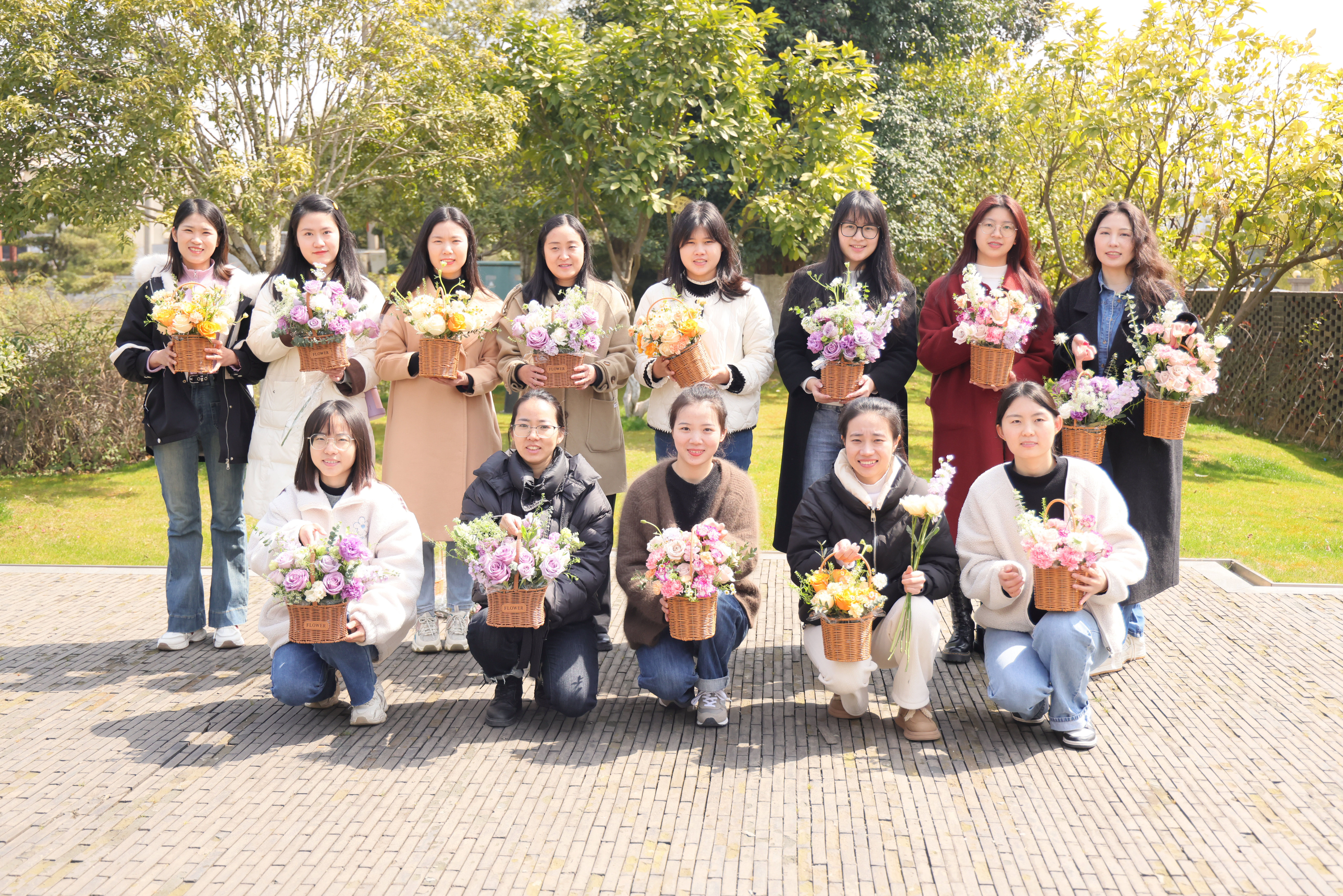 “女神節(jié)”主題創(chuàng)意插花活動(dòng)