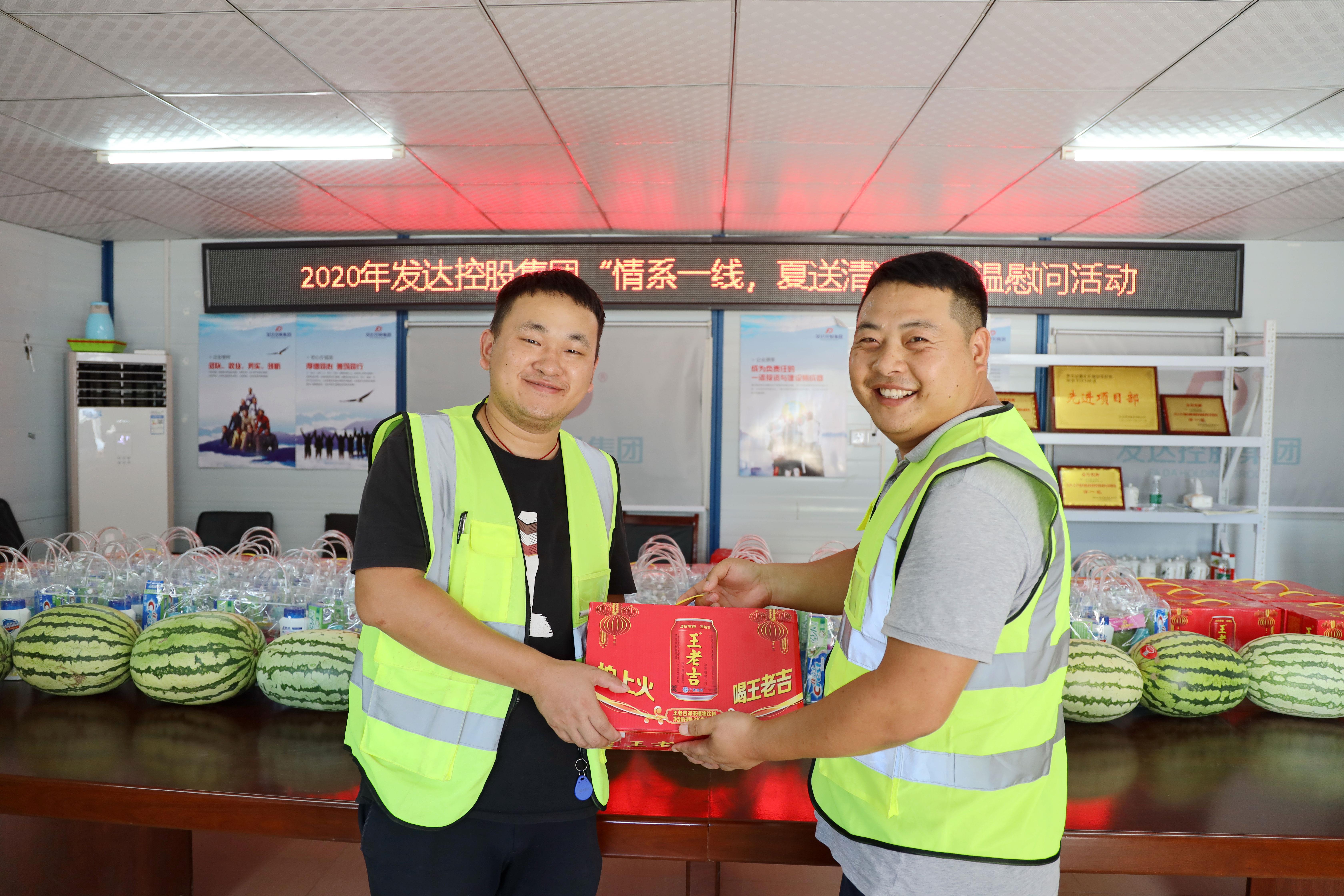 880A8840.jpg 880A8840.jpg