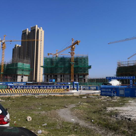 集團(tuán)平潭中原安置小區(qū)第五組團(tuán)項(xiàng)目建設(shè)如火如荼